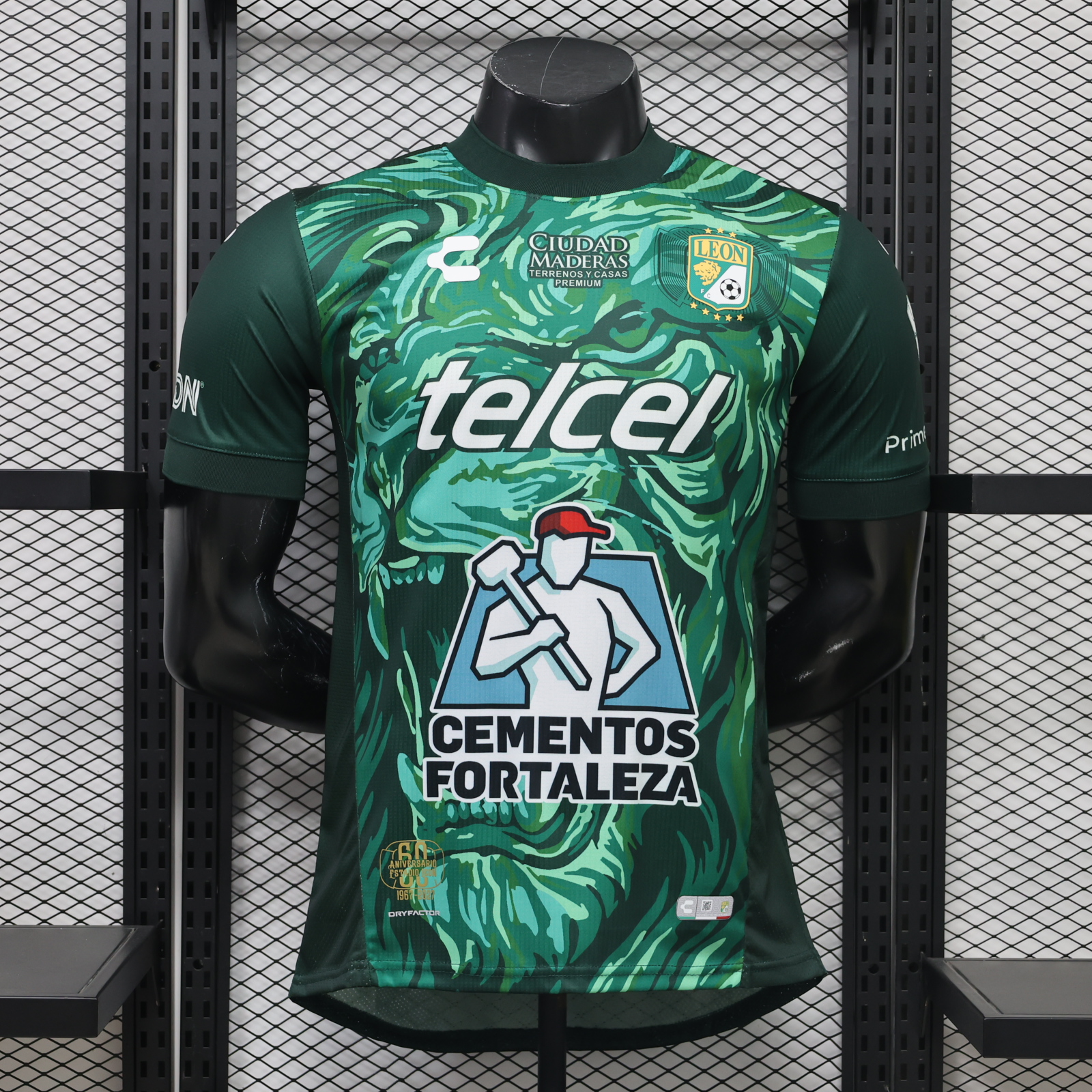 26-27 León Principal Verde S-3XL — foto 1