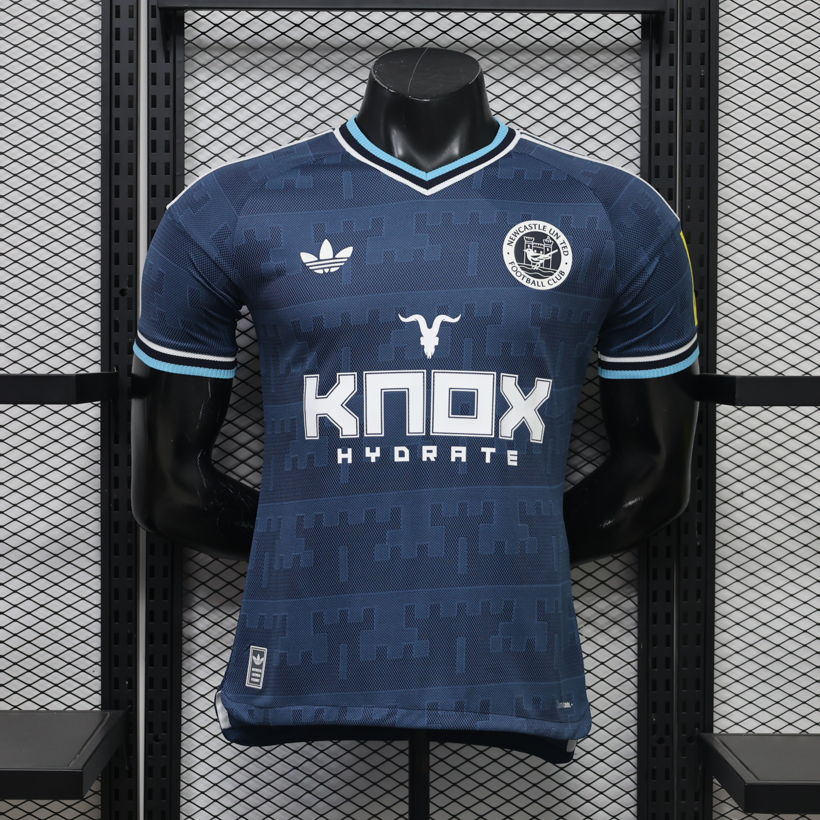 26-27 Newcastle S-3XL con publicidad — foto 1